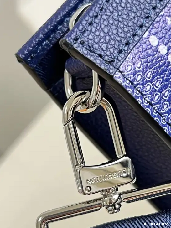 Aaa replica ru LOUIS WEARABLE GASTON VUITTON 0627